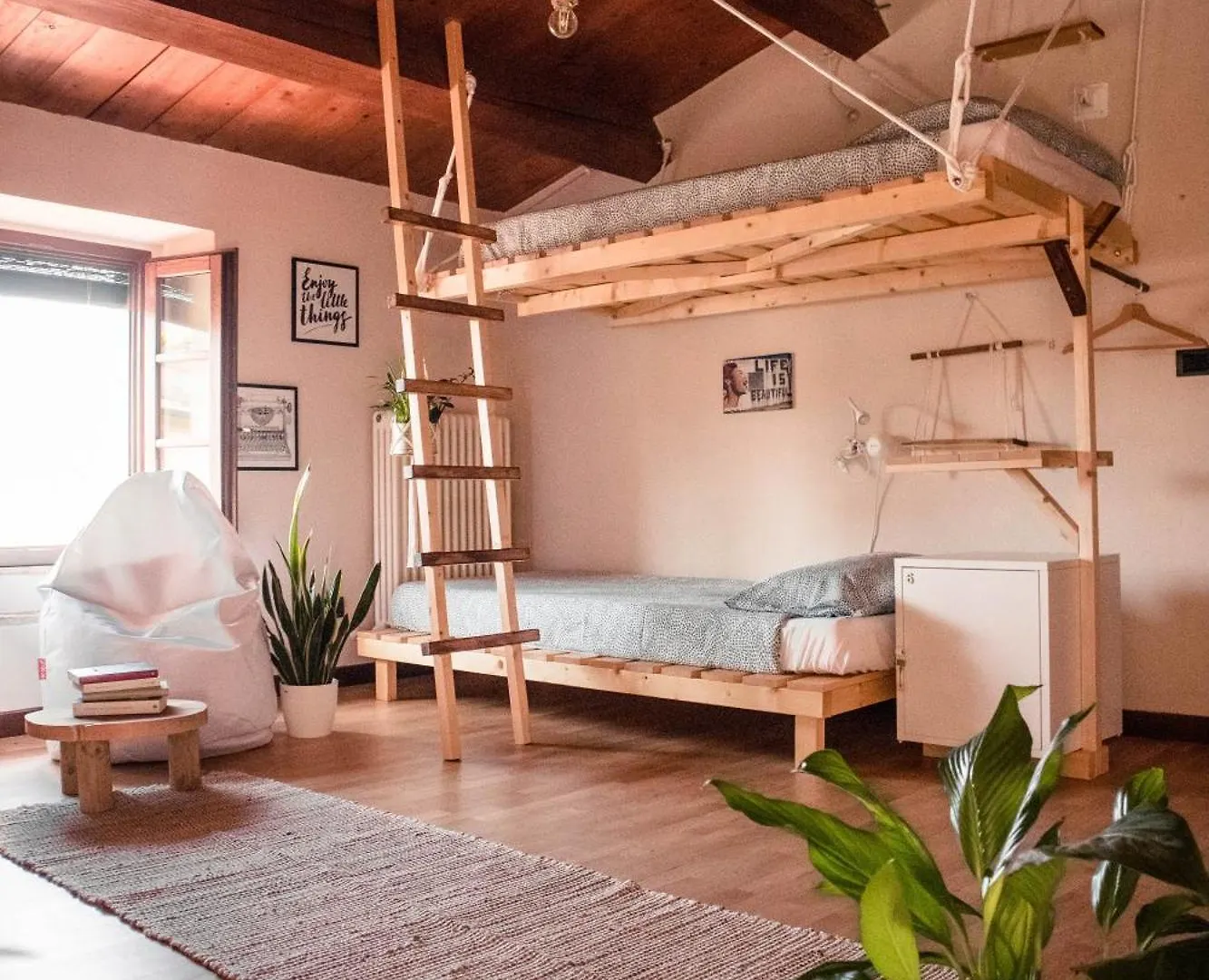 Social Garden - Sharing Room Calci Italy